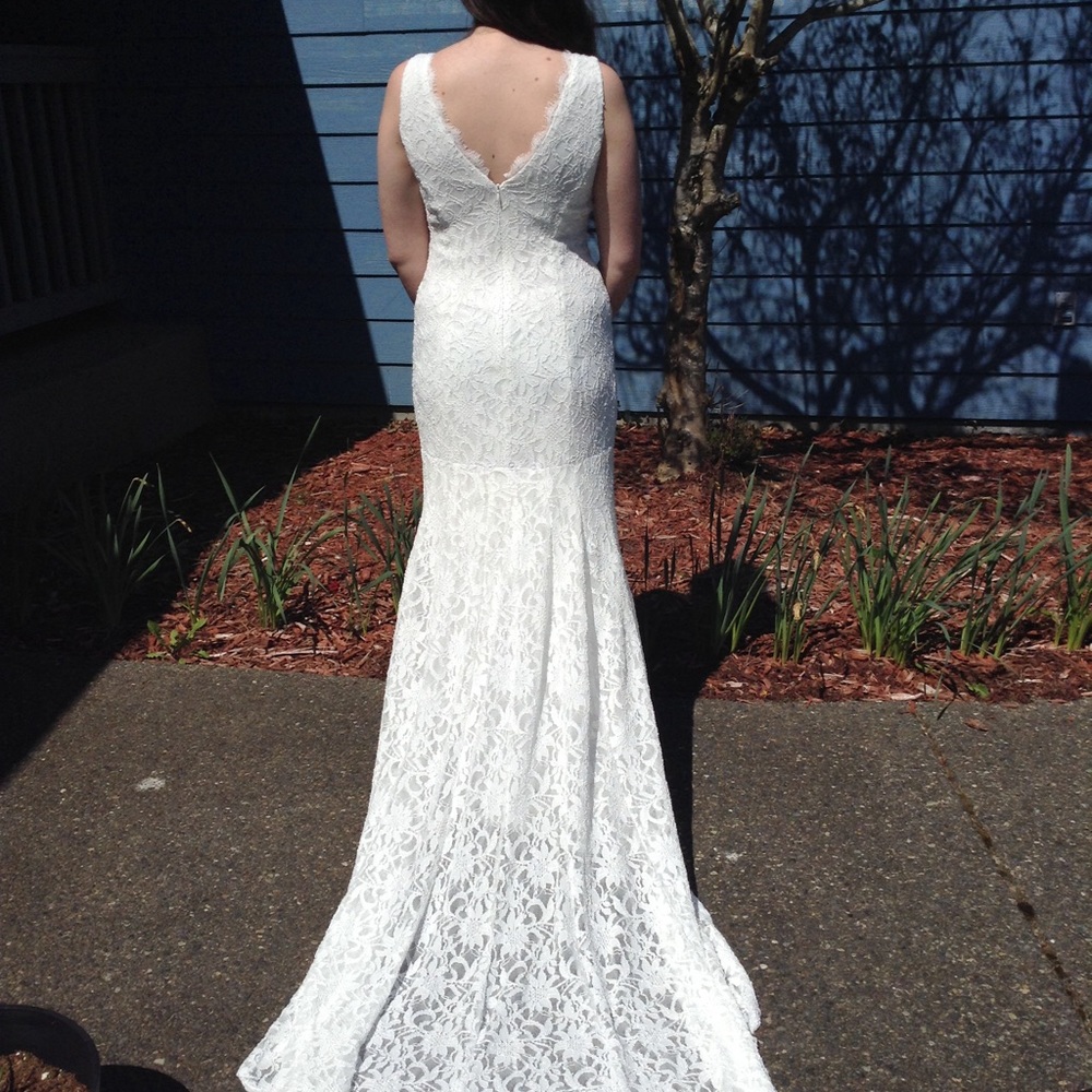 Davids Bridal Wedding Dress